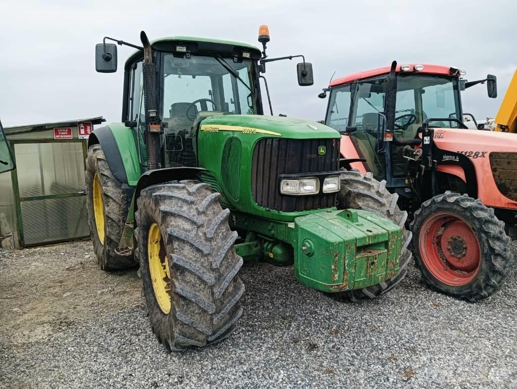 John Deere 6920 الجرارات
