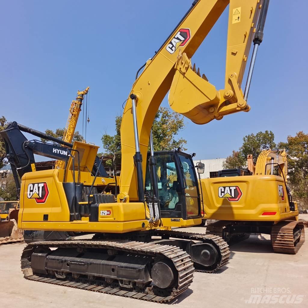 CAT 320 GC حفارات زحافة