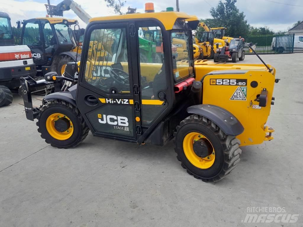 JCB 525-60 مناولات متداخلة