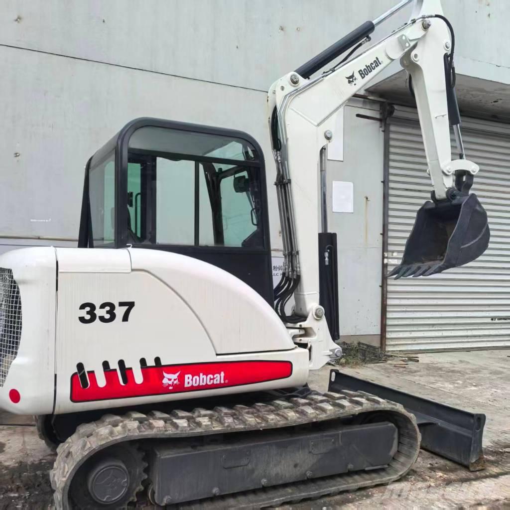 Bobcat 337 حفارات صغيرة أقل من 7 طن (حفارات صغيرة)