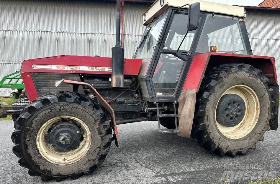 Zetor 12145 الجرارات