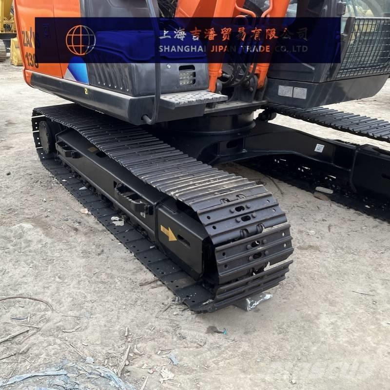 Hitachi ZX 130 حفارات وسط 7 طن - 12 طن