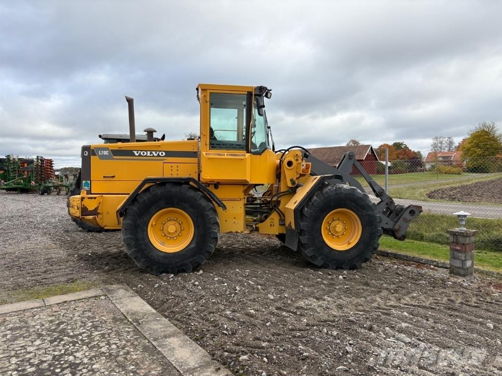 Volvo BM L 70 C لوادر بعجل