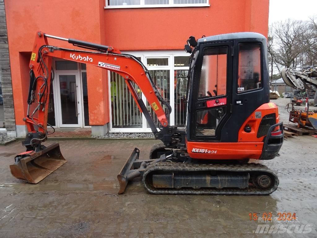 Kubota 101-3 حفارات صغيرة أقل من 7 طن (حفارات صغيرة)