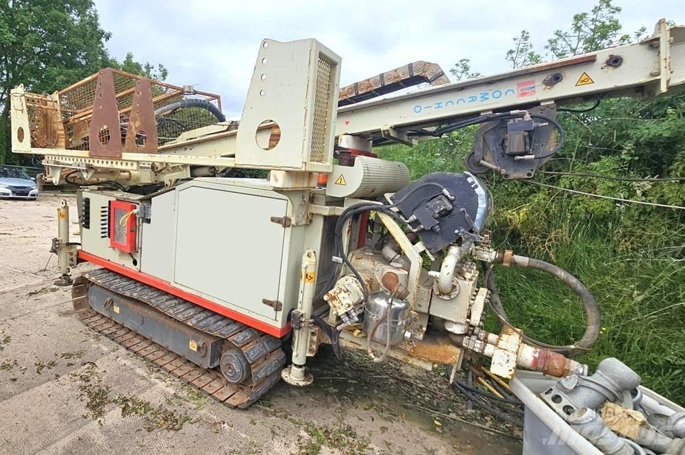 Comacchio MC 405 مثاقيب ثقيلة