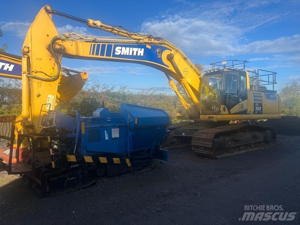Komatsu 360-10 حفارات زحافة