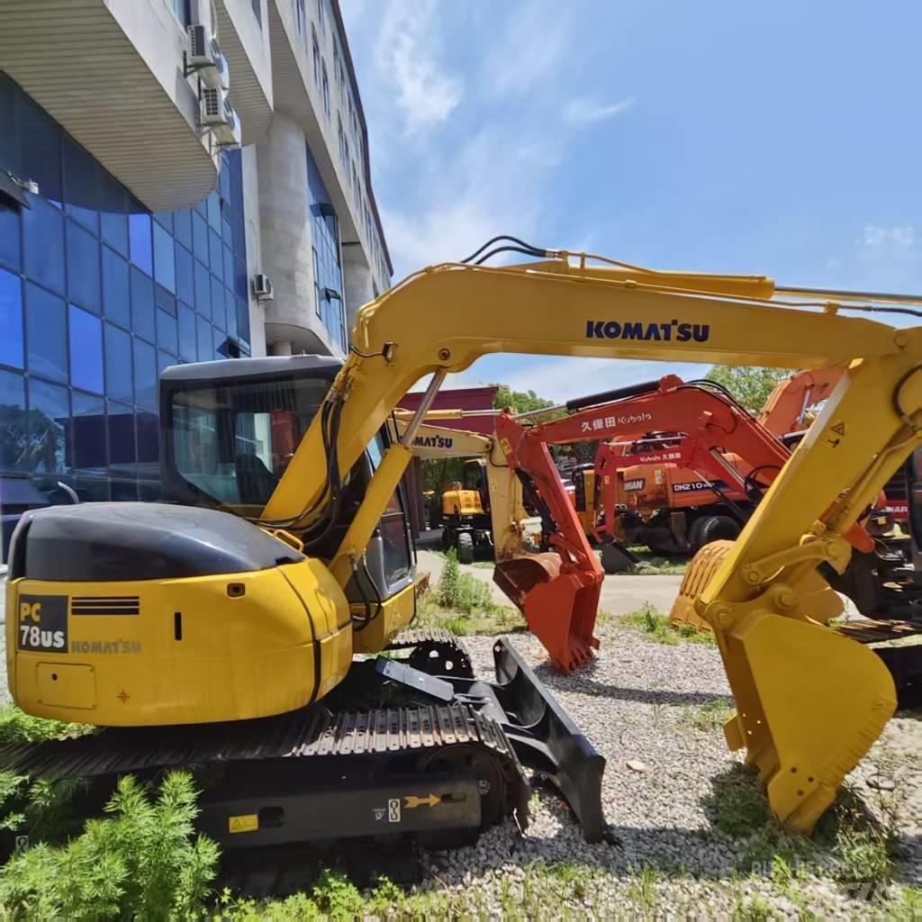 Komatsu pc78 حفارات زحافة
