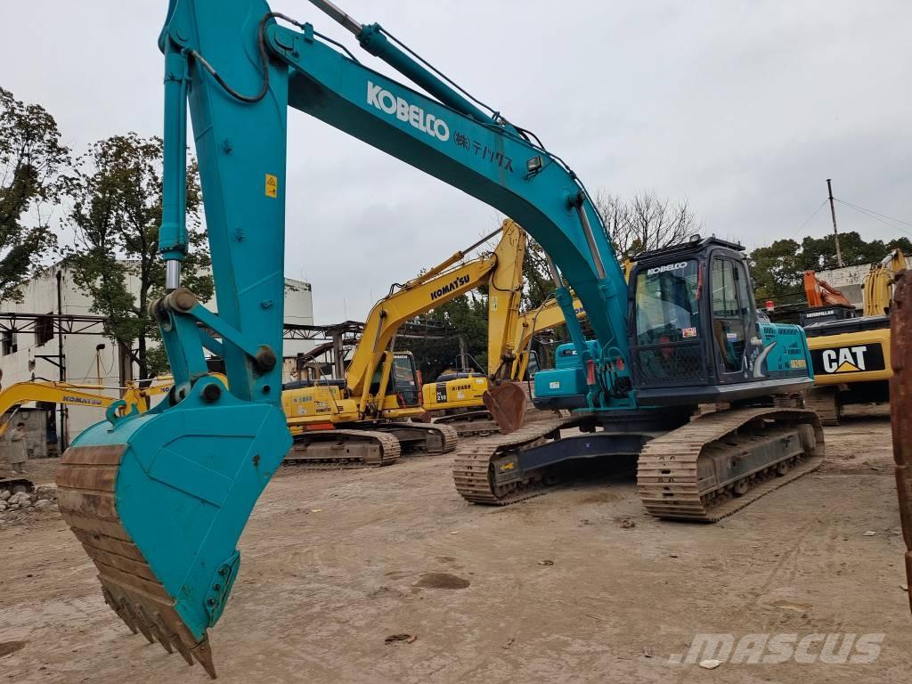 Kobelco SK 200-8 حفارات زحافة