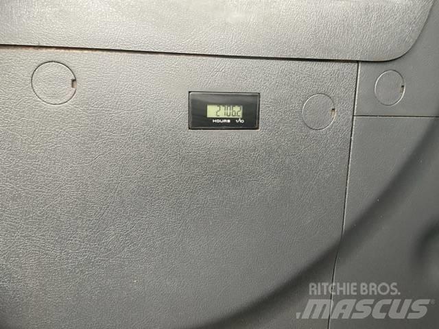 Hyundai HX140LC حفارات زحافة