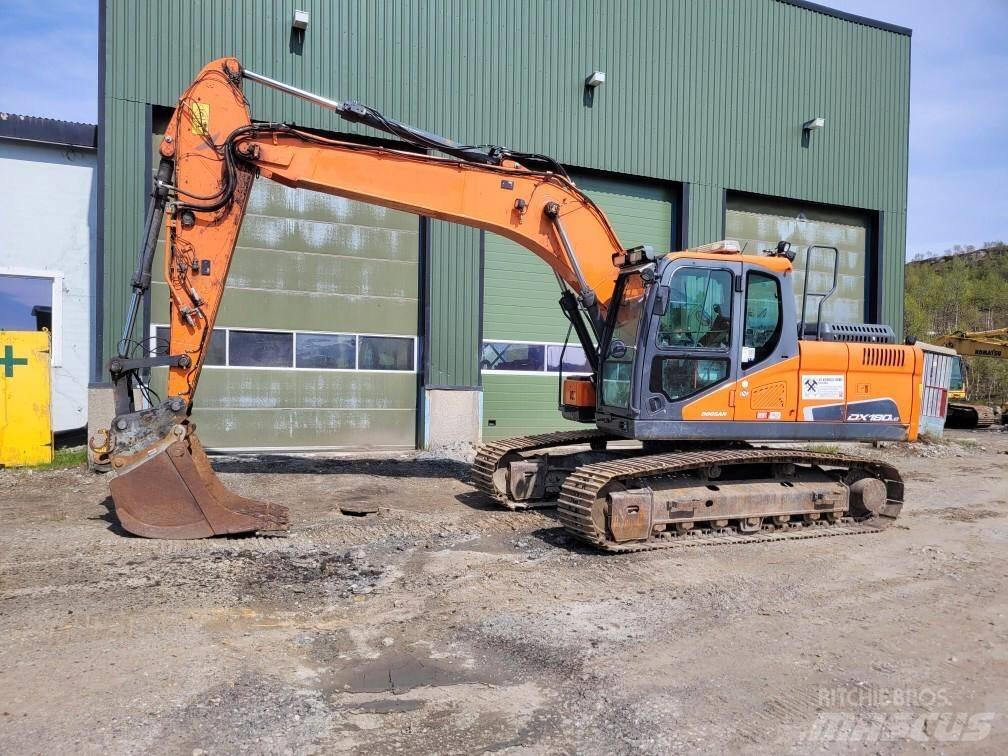 Doosan DX 180 LC حفارات زحافة