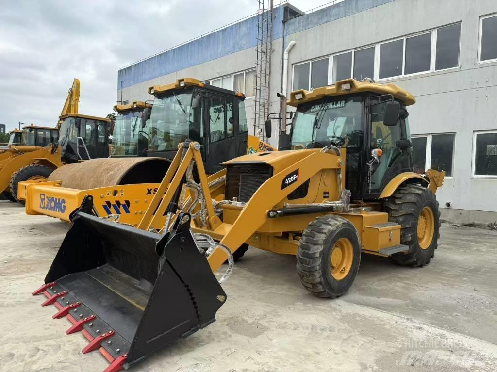 CAT 420 F لوادر ذات جرافات عكسية