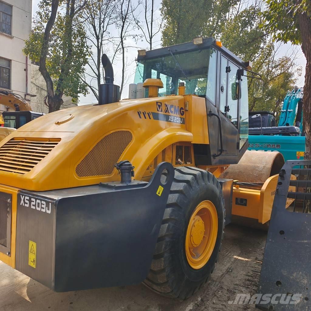 XCMG XS 203 J مداحل أحادية الأسطوانة