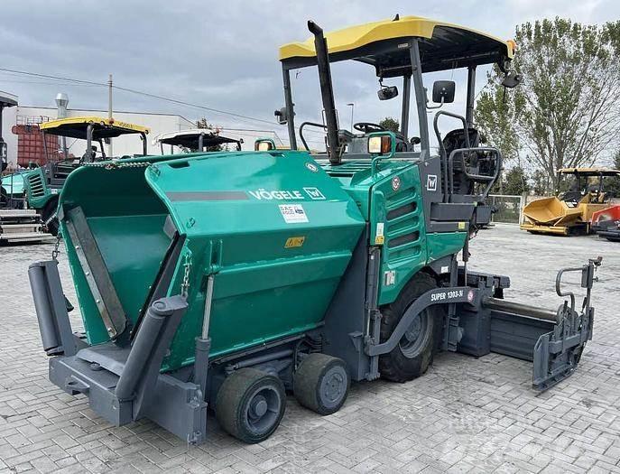 Vögele S 1303-3i معدات السفلتة