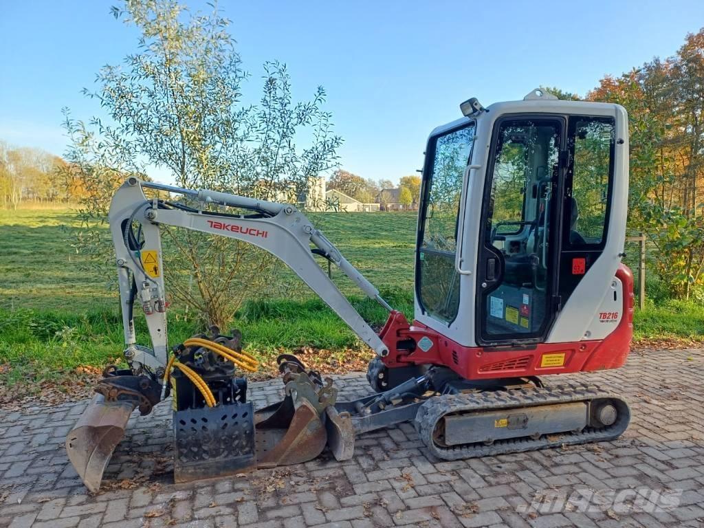 Takeuchi TB 216 حفارات صغيرة أقل من 7 طن (حفارات صغيرة)