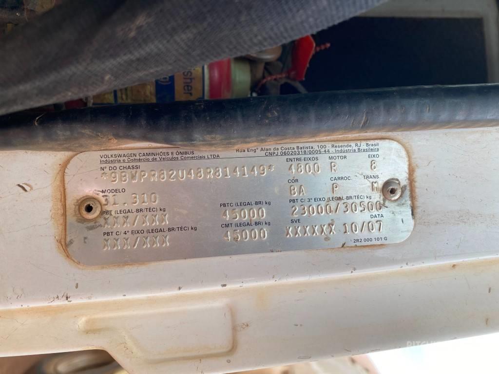Volkswagen 31.310 شاحنات ذات صهاريج