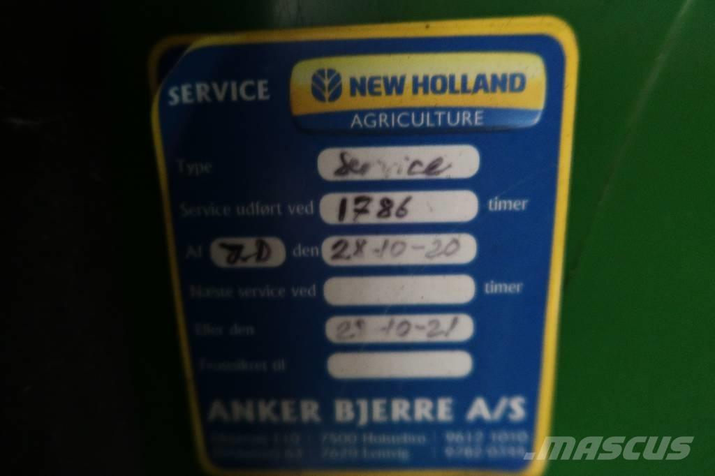 John Deere Gator ماكينات منفعة عامة