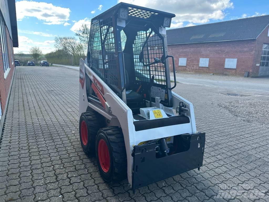 Bobcat S 70 لوادر انزلاقية التوجيه