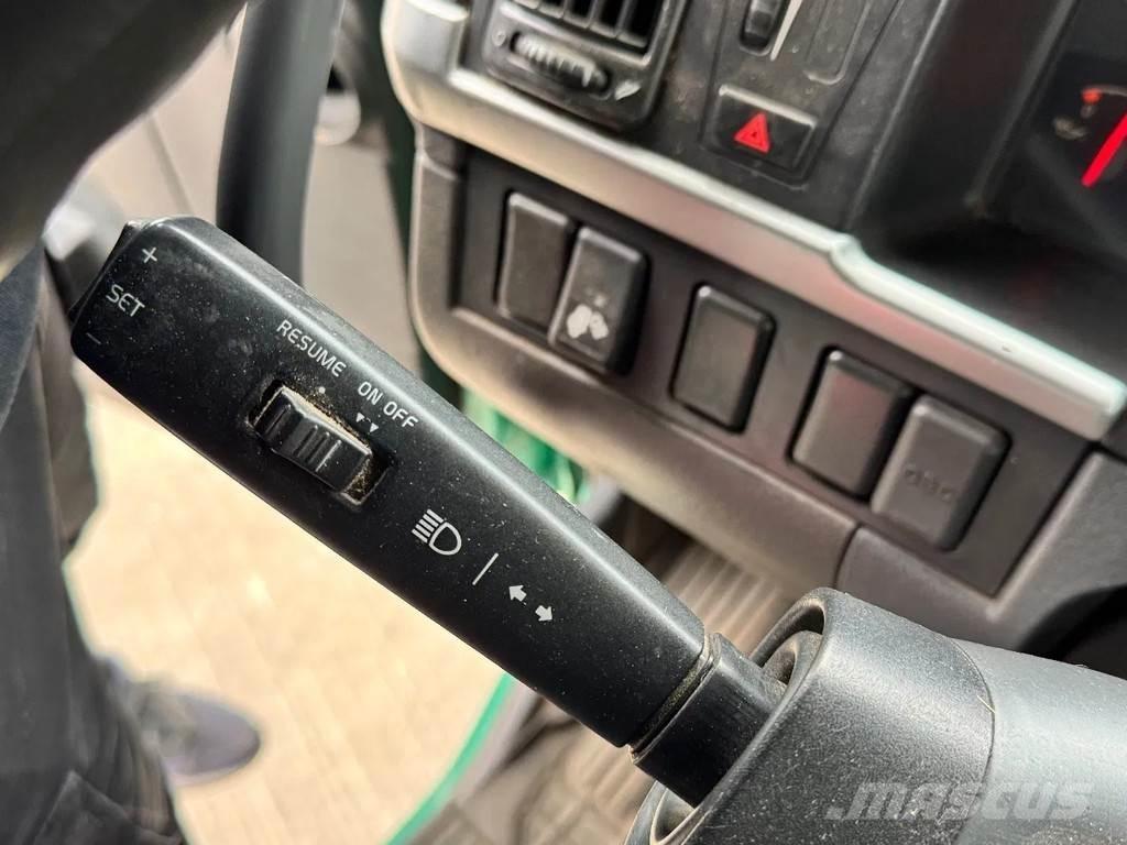 Volvo FM 420 6x2 شاحنات مسطحة/مفصلية الجوانب