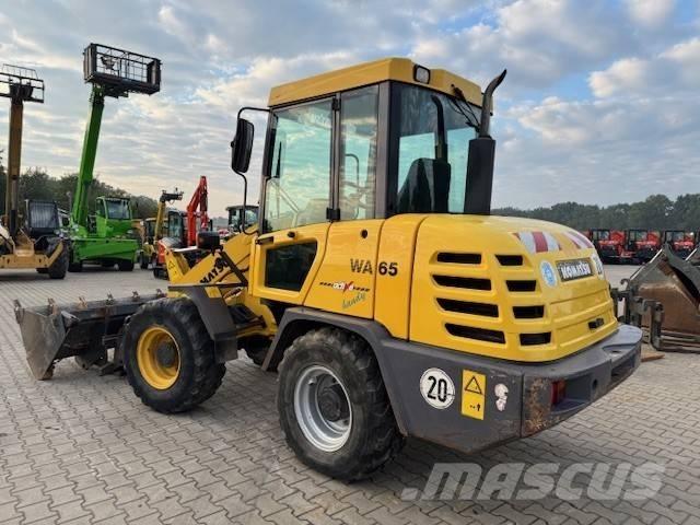 Komatsu WA 65-3 لوادر بعجل