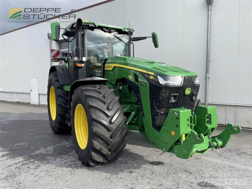 John Deere 8R 340 الجرارات