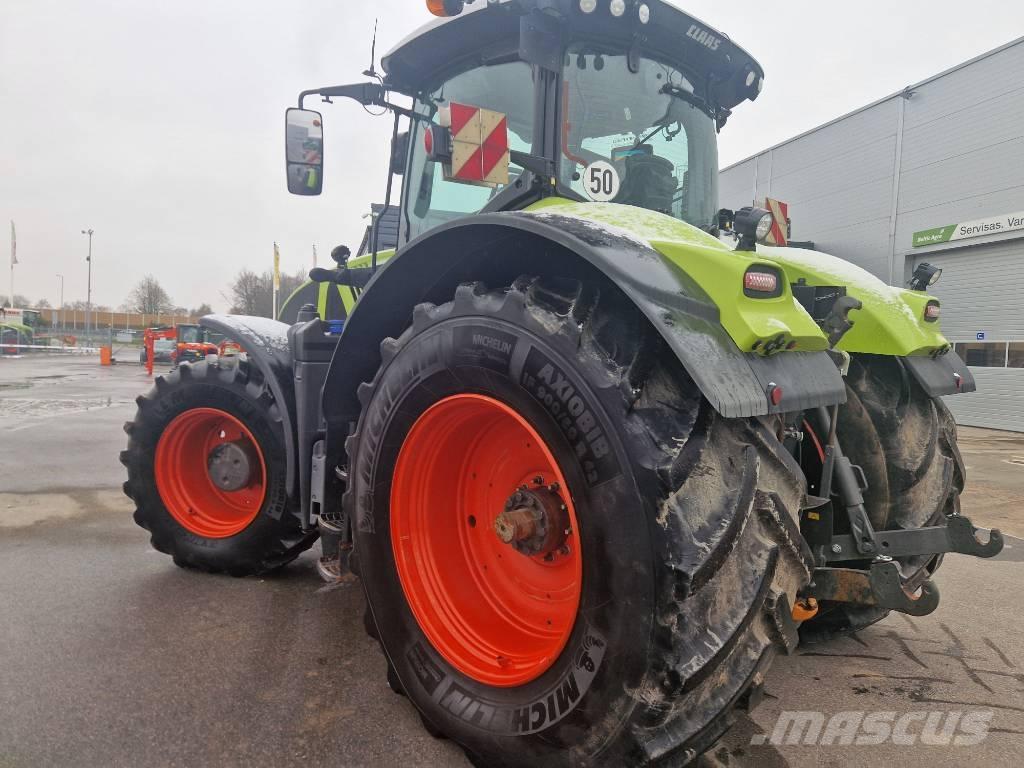 CLAAS Axion 960 الجرارات