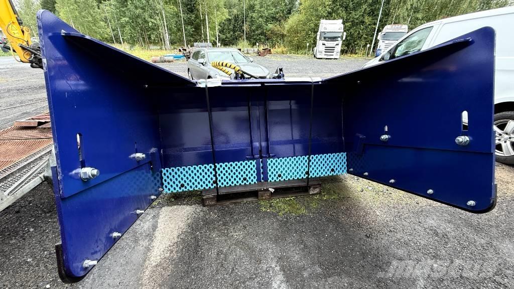 BlueBerry Lumiaurat محاريث