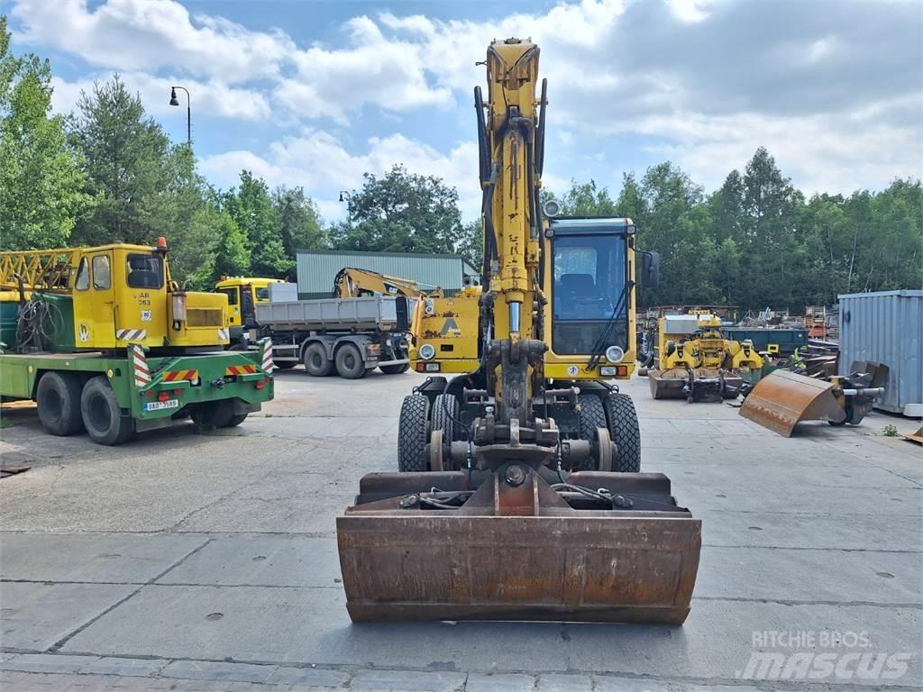 Atlas 1404KZW 4X4 أخرى