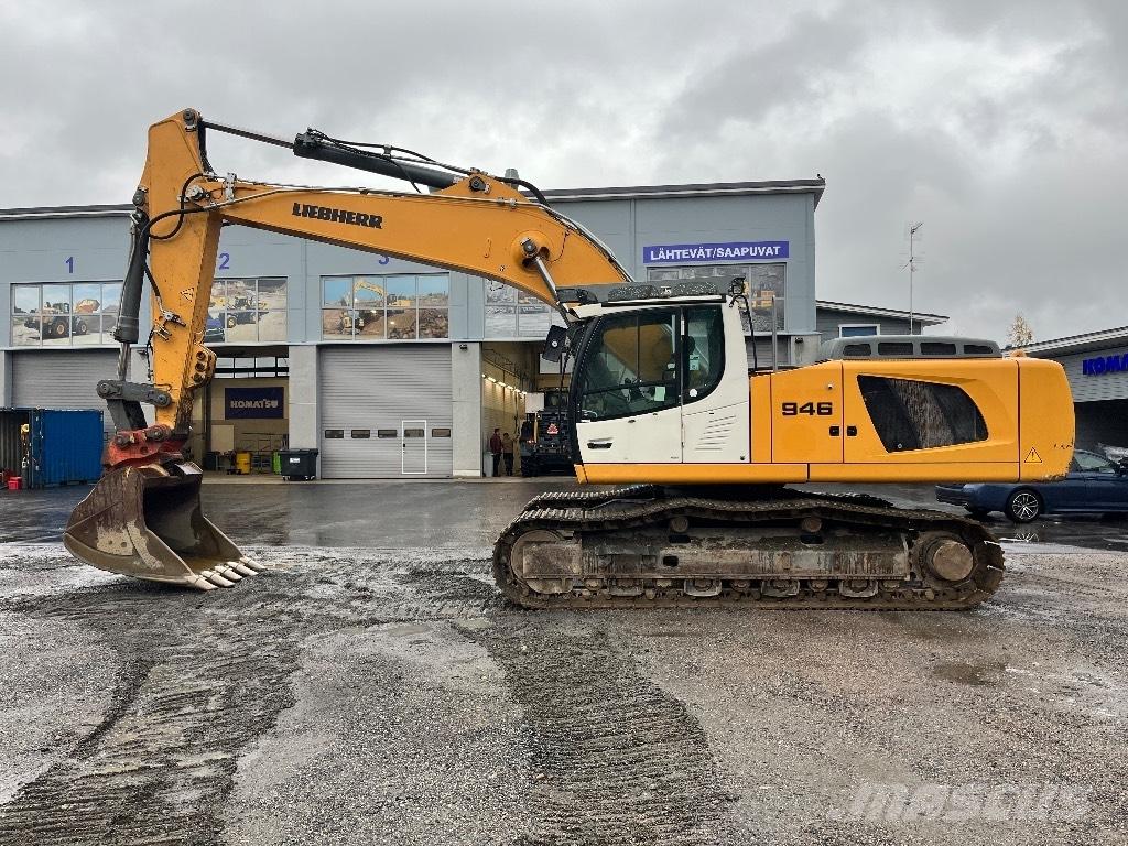 Liebherr R 946 حفارات زحافة