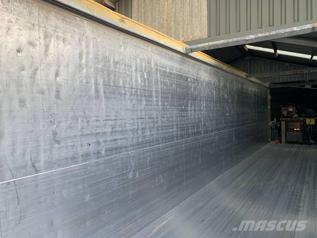 Kraker Walking floor مقطورات خفيفة