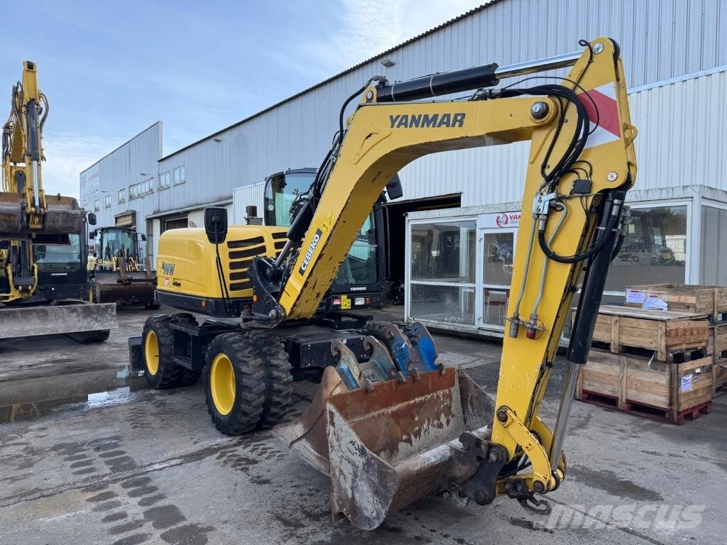 Yanmar B95W (40810) حفارات بعجل