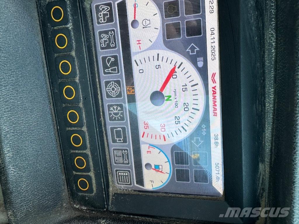 Yanmar B95W (40810) حفارات بعجل