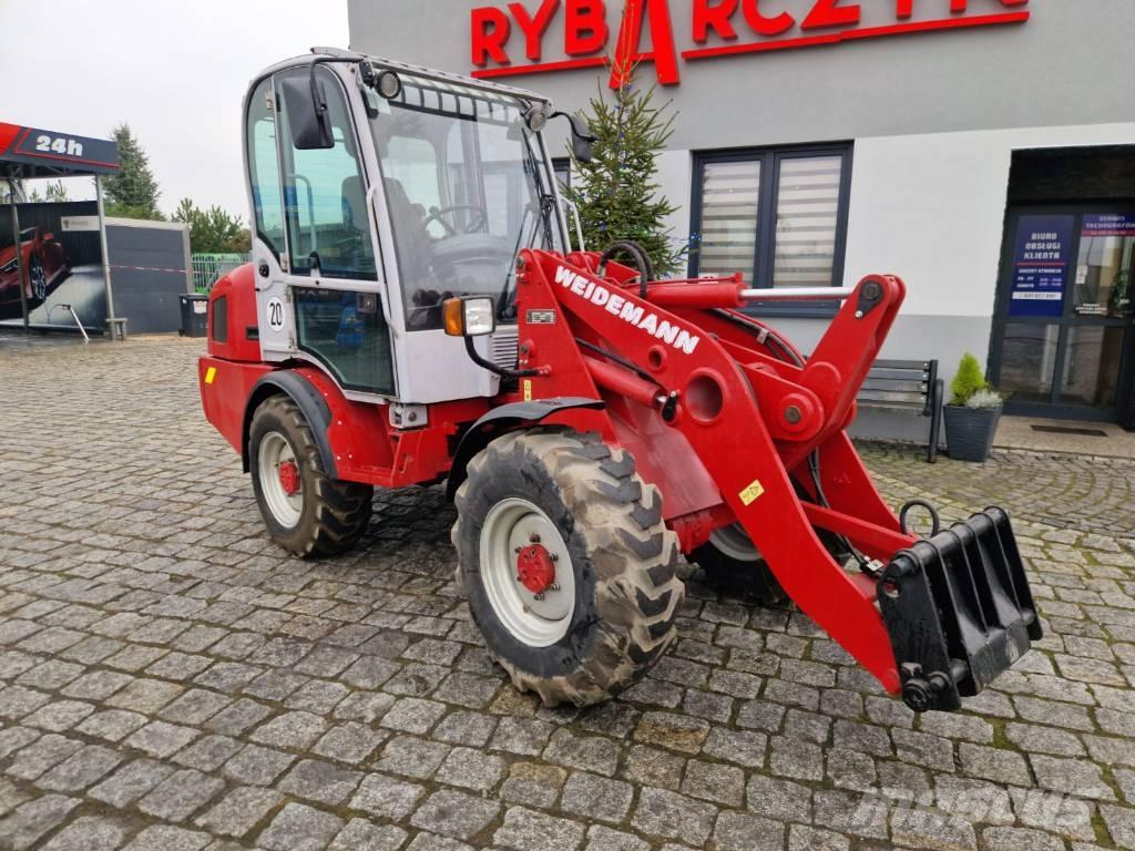 Weidemann 3070CX80 لوادر بعجل