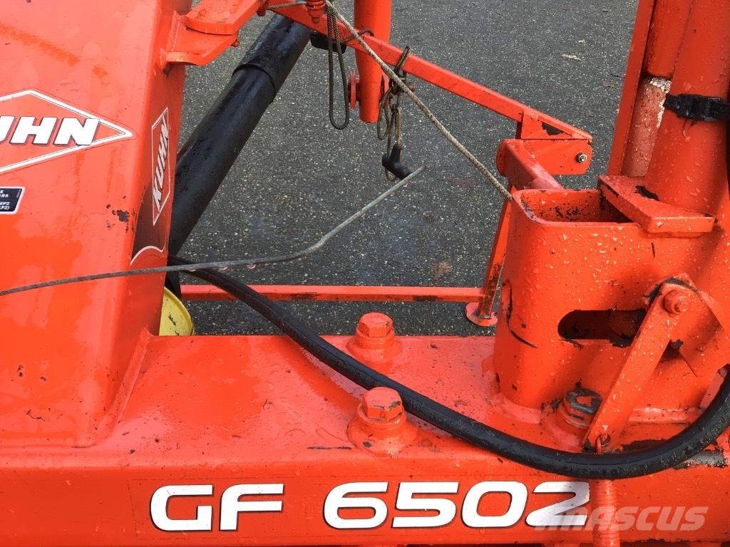 Kuhn GF 6502 مكابس وميبسات التبن