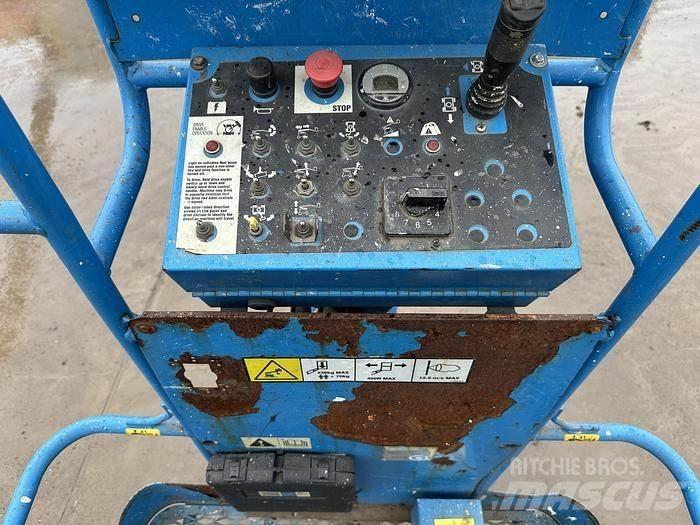 Genie Z30/20N رافعات سلة تلسكوبية