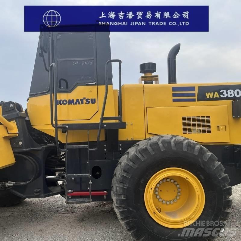 Komatsu WA 380 لوادر بعجل
