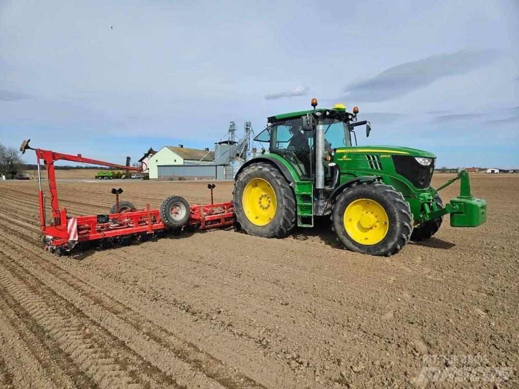 John Deere 6190 R الجرارات