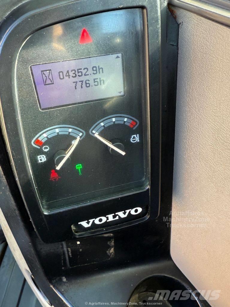 Volvo ECR 88 D حفارات وسط 7 طن - 12 طن