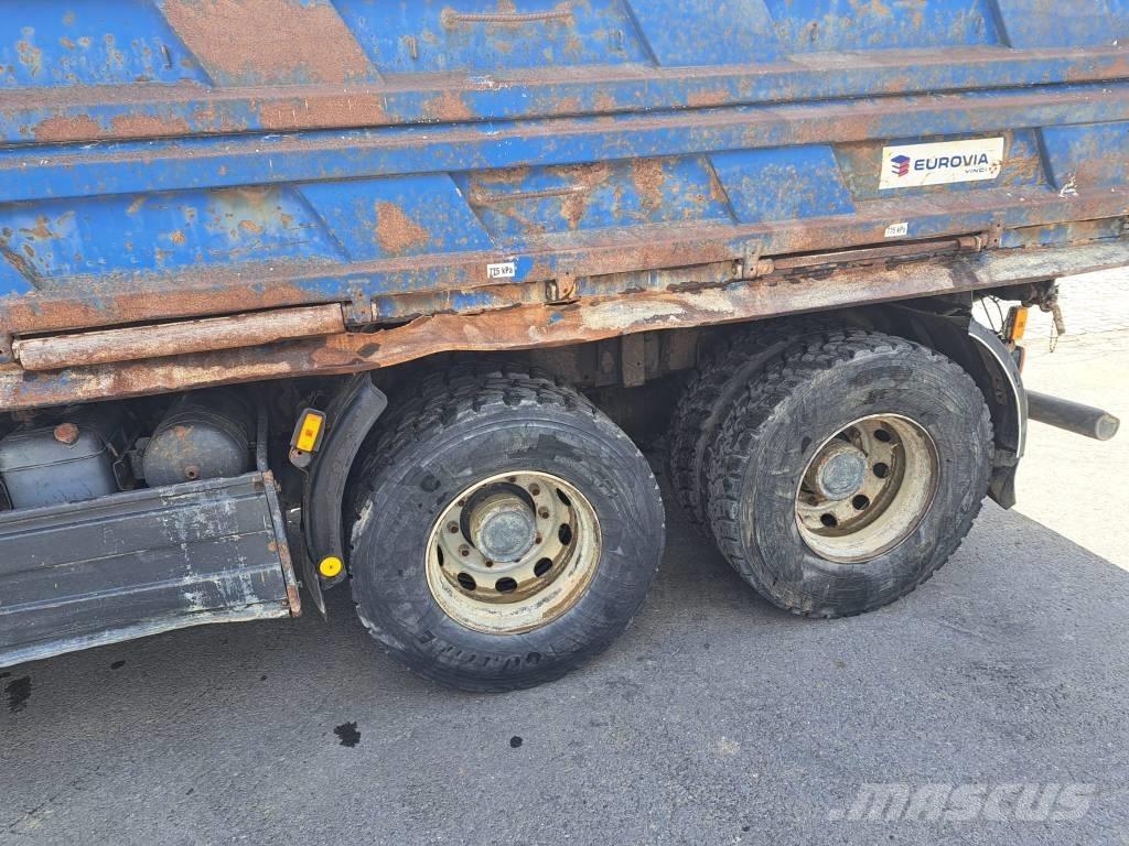 Tatra T 815-2 6x6 شاحنات قلابة