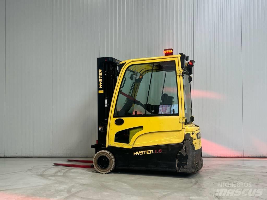 Hyster J1.8XNT LWB شاحنات ذات رافعات شوكية تعمل بالكهرباء