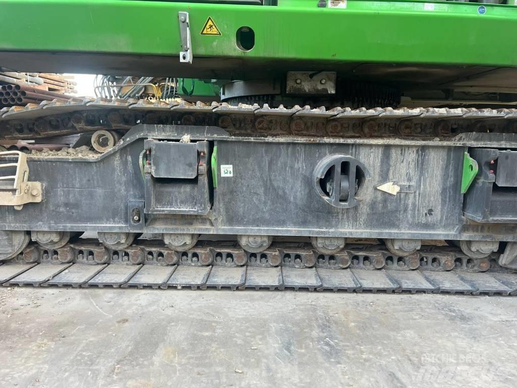 Sennebogen 630 RHD رافعات مجنزرة