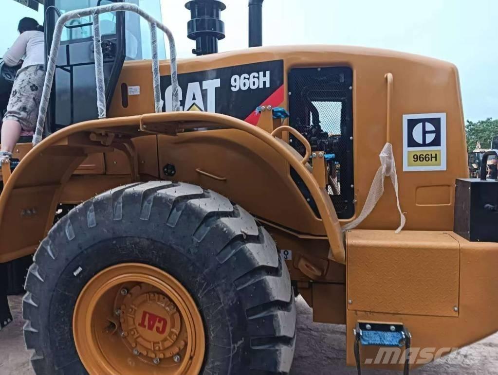 CAT 966 H لوادر بعجل