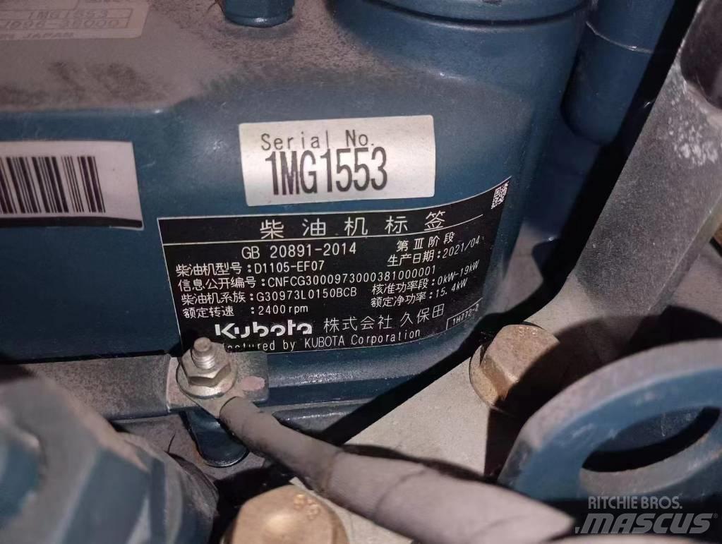 Bobcat E 27 Z لوادر انزلاقية التوجيه