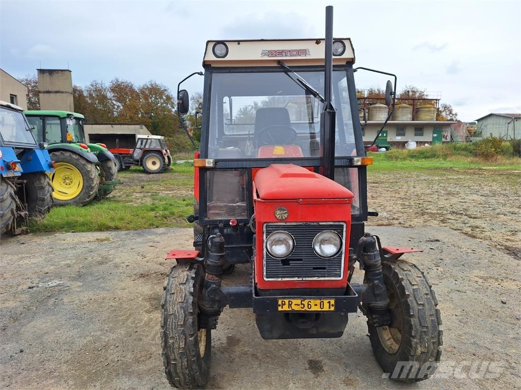 Zetor 7011 أخرى