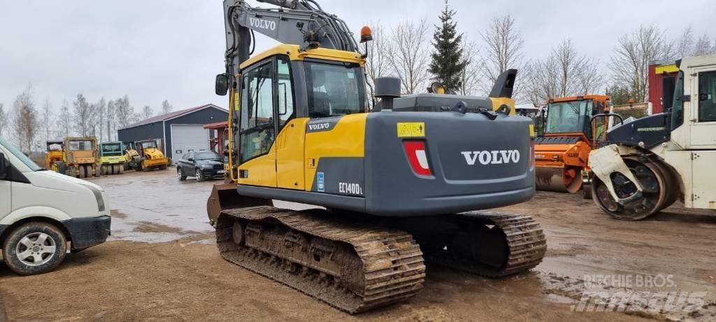 Volvo EC 140 D L حفارات زحافة