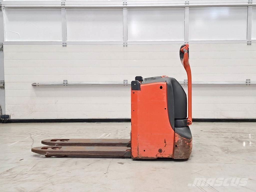Linde T16L معدات الرفع منخفض المستوى