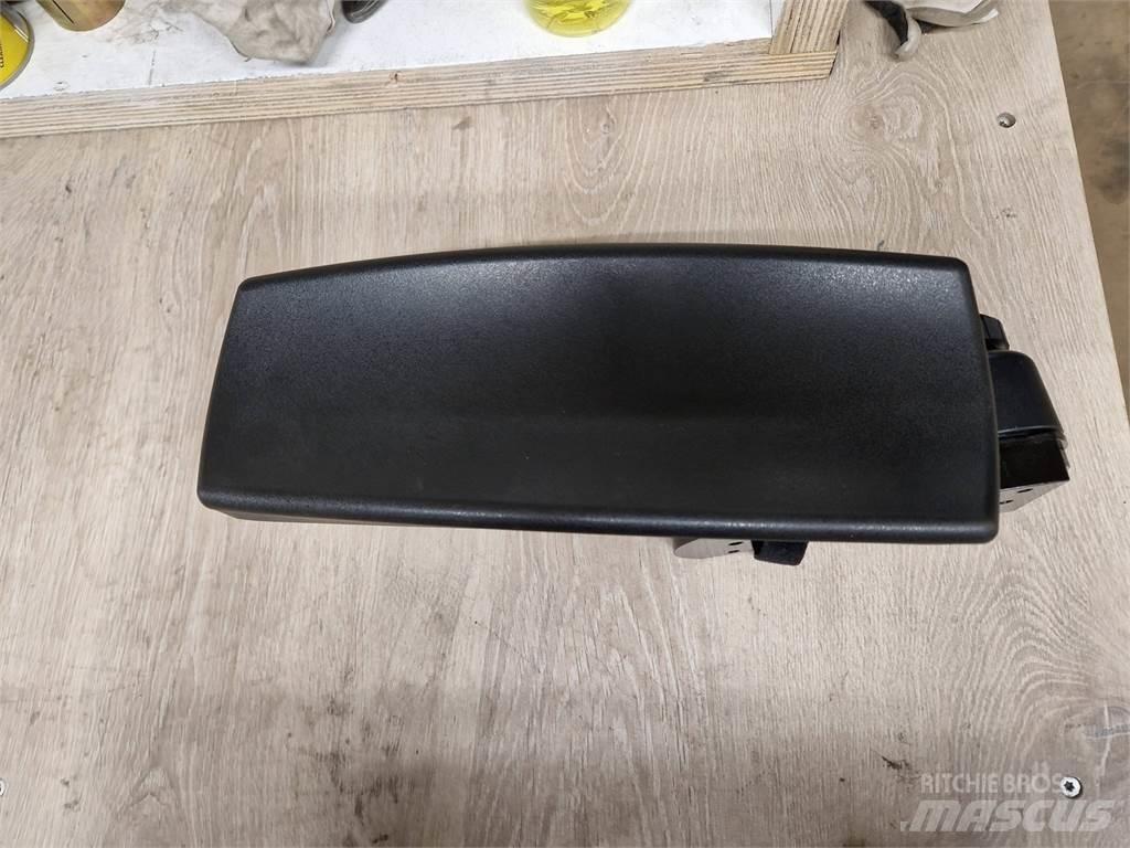 Eco Log B7033579 كابينة والداخلية