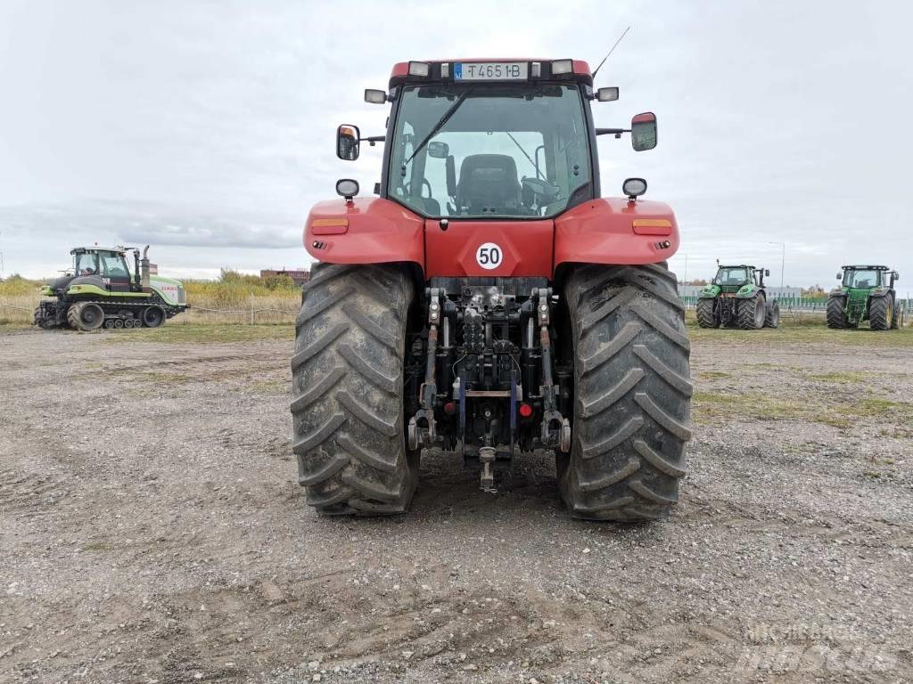 Case IH Magnum 315 الجرارات