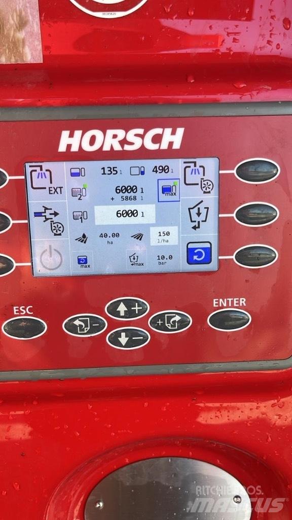 Horsch 6 LT 40m الرشاشات