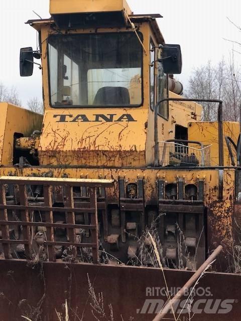 TANA 30 ماكينات أخرى لتجهيز الأراضي