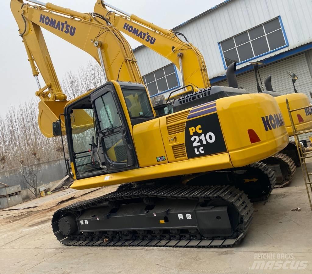 Komatsu PC 210 LC-8K حفارات زحافة